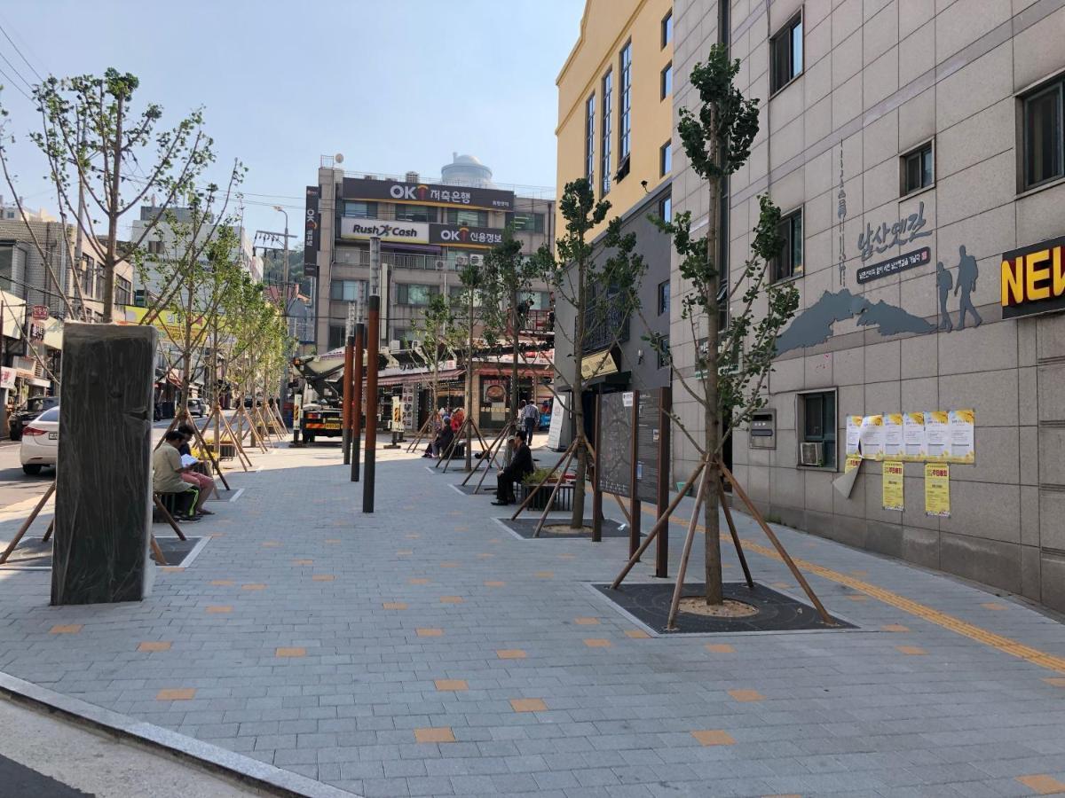 New Sun Guesthouse Myeongdong Seoul Bagian luar foto