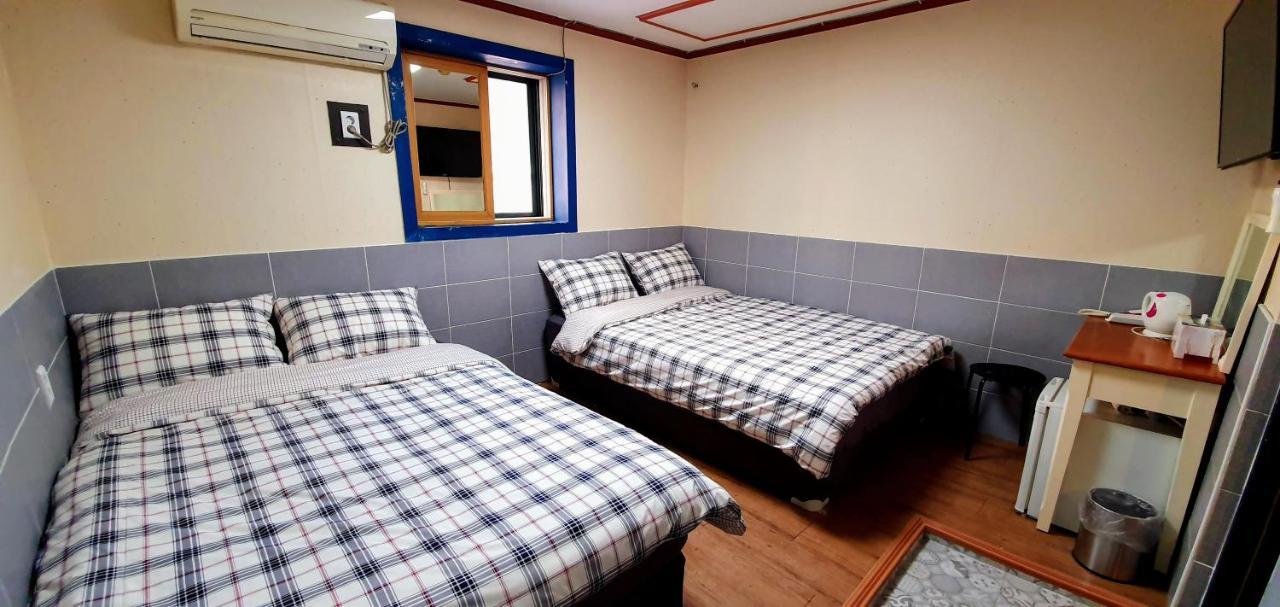 New Sun Guesthouse Myeongdong Seoul Bagian luar foto