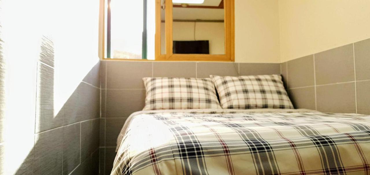 New Sun Guesthouse Myeongdong Seoul Bagian luar foto