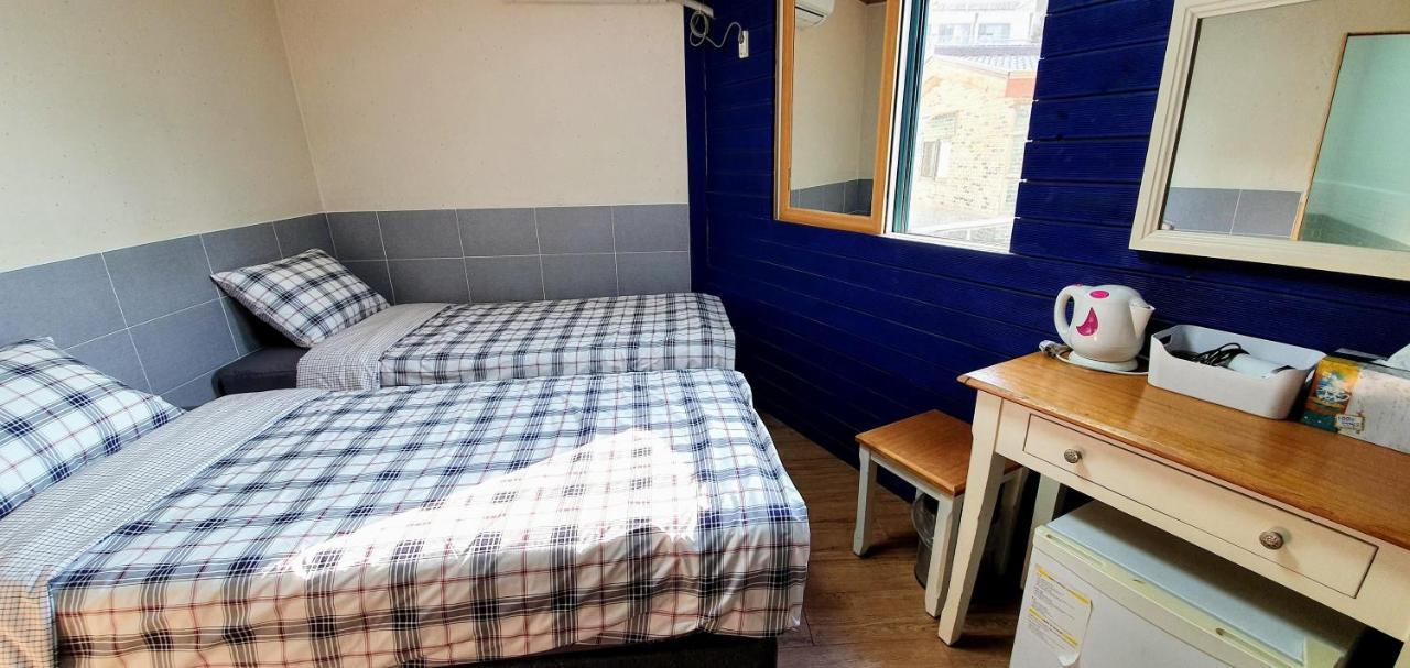 New Sun Guesthouse Myeongdong Seoul Bagian luar foto