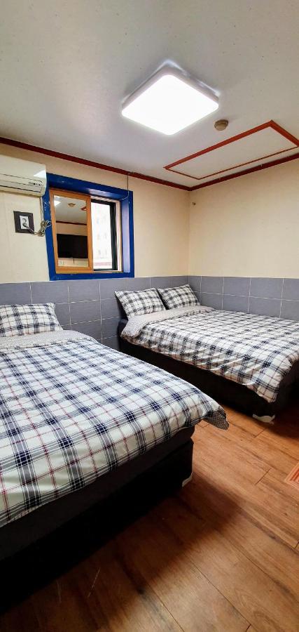 New Sun Guesthouse Myeongdong Seoul Bagian luar foto