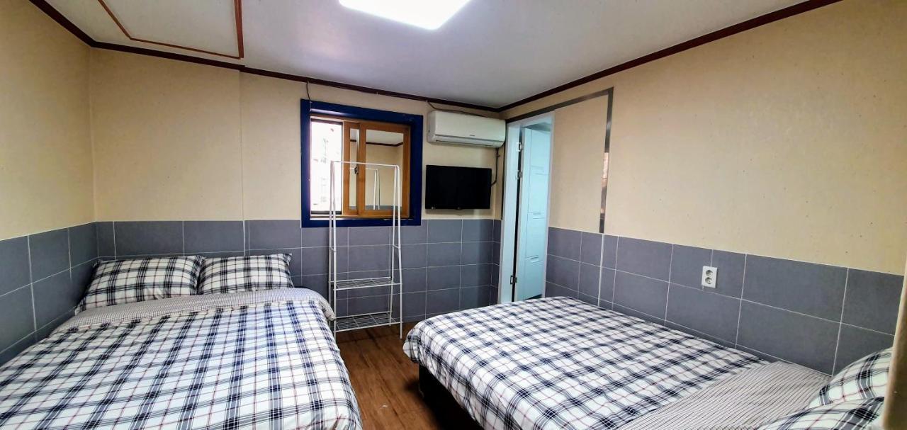 New Sun Guesthouse Myeongdong Seoul Bagian luar foto