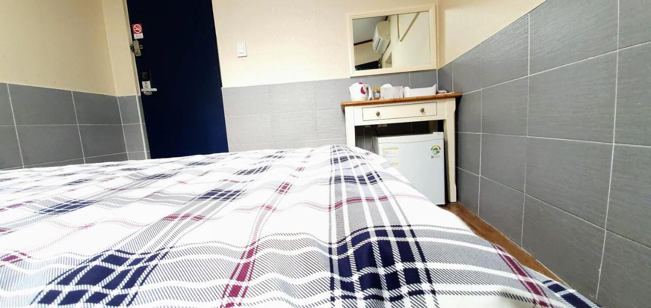 New Sun Guesthouse Myeongdong Seoul Bagian luar foto