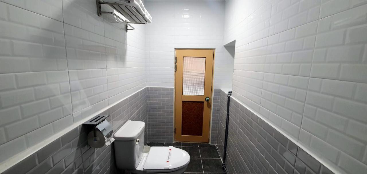 New Sun Guesthouse Myeongdong Seoul Bagian luar foto